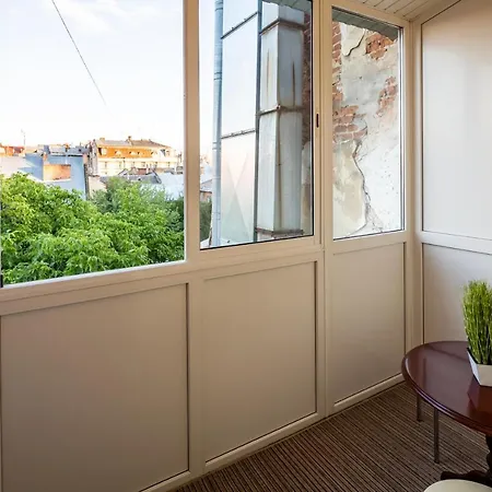 Alfa Rynok Square 18