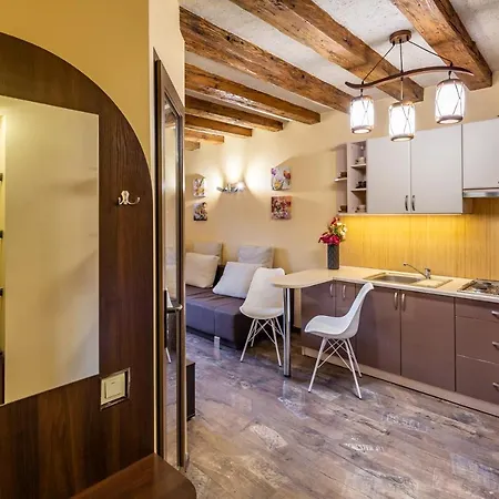 Apartmán Alfa Rynok Square 18 *