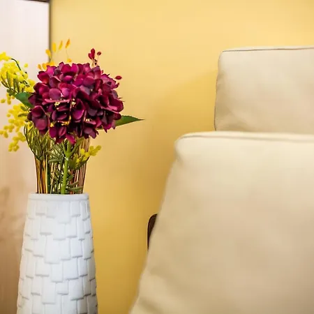 Alfa Rynok Square 18