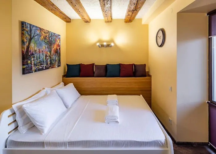 Alfa Rynok Square 18 Leópolis