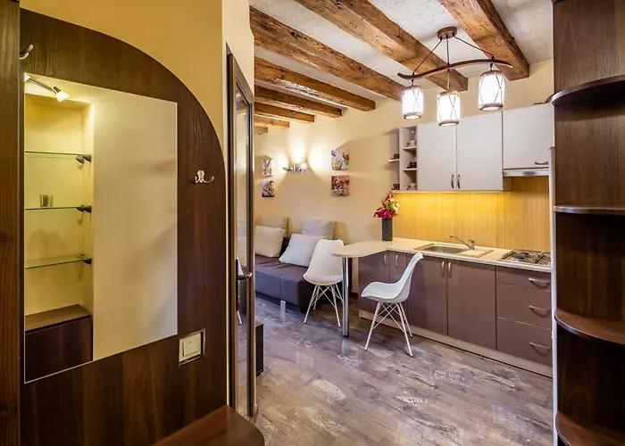 Apartamento Alfa Rynok Square 18 *