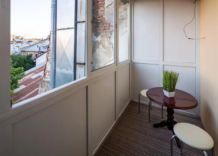 Alfa Rynok Square 18 Apartamento Leópolis