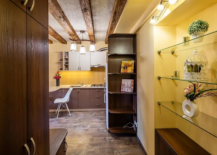 Alfa Rynok Square 18 Apartament *