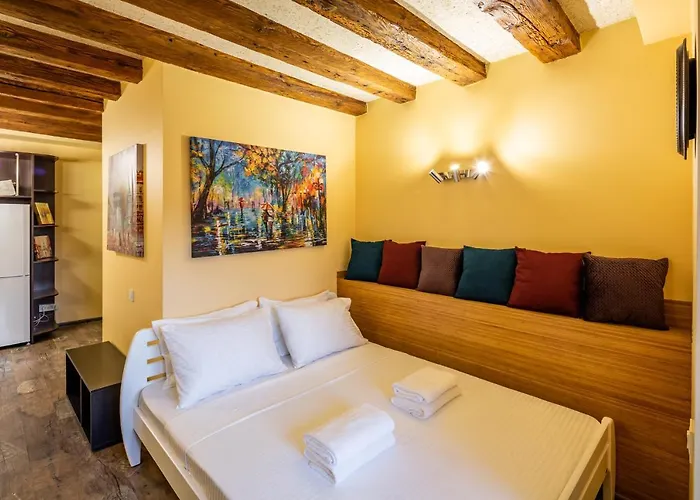 Alfa Rynok Square 18 Apartament *